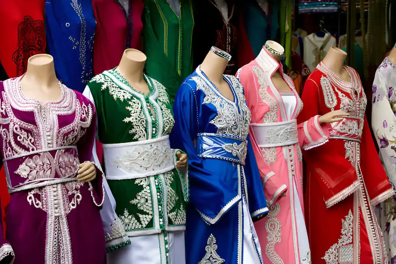 what to buy in morocco and how much to pay kaftan