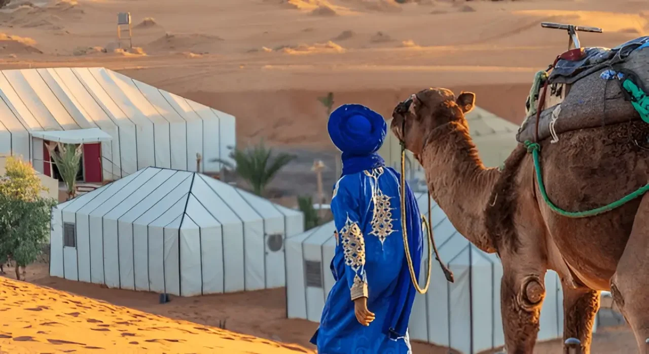 What to wear in Morocco in October Desert